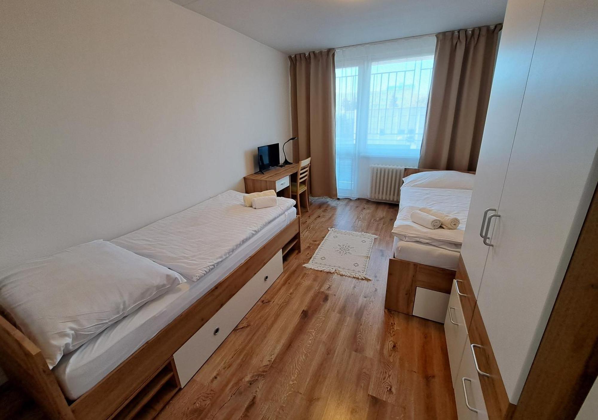 Hotel Skolsky Internat Medicka 2 Košice Esterno foto